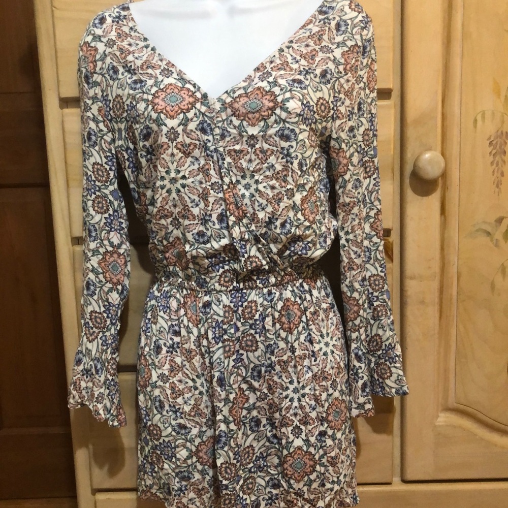 Aeropostale Floral romper